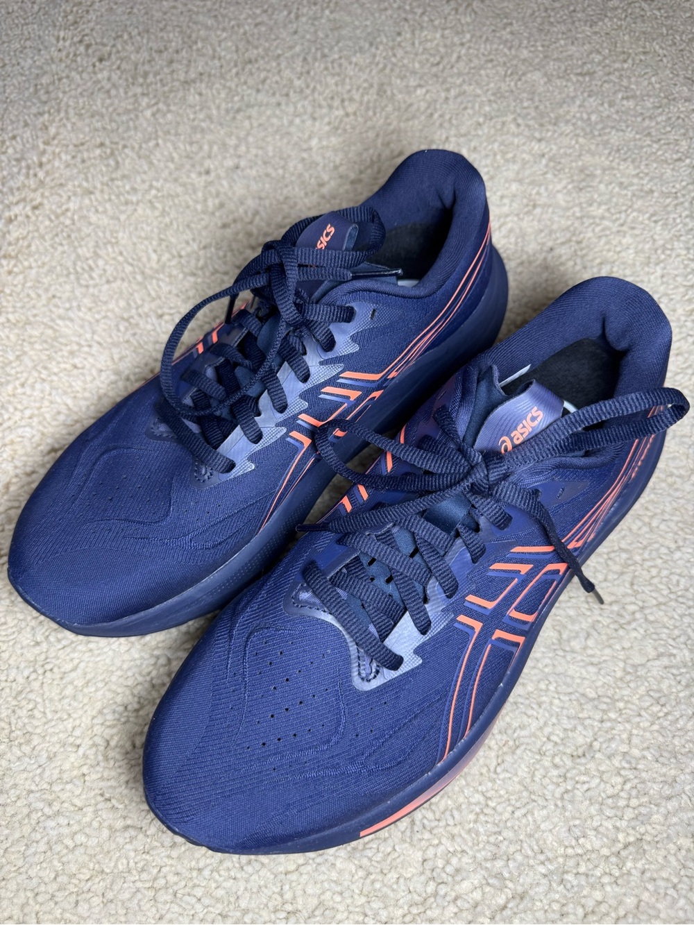 Asics GT-2000 14 Men's Running Shoes. Size 8